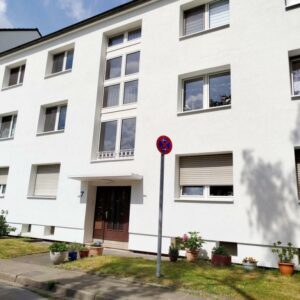 Wohlfühloase in der Stadt- 3 Zimmer Wohnung Garage+ Garten